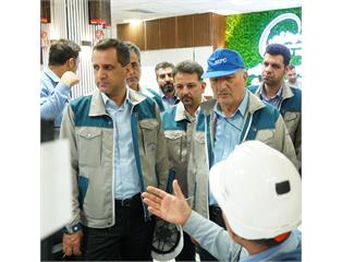 بازدید مدیران ارشد هلدینگ‌ خلیج‌فارس و پترول از فرایند راه‌اندازی ارغوان